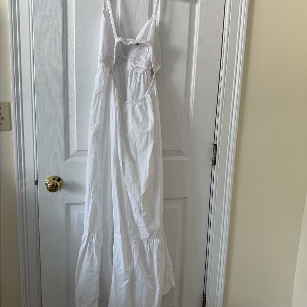 JustFab White Dress with Open Back - Picture 3 of 3